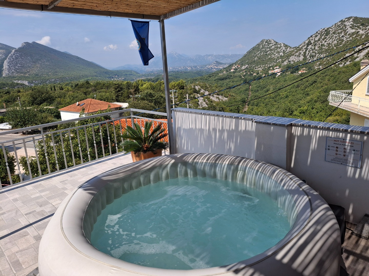 Panoramic apartment with jacuzzi - Apartment with jacuzzi and panoramic view, Panoramico apartment, private jacuzzi Gornja Brela